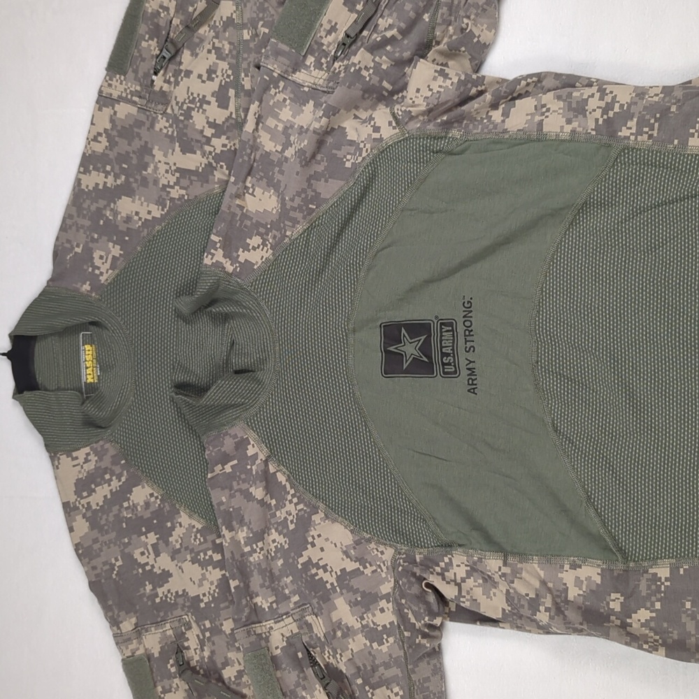 Set Of 2‎ Massif US Army Advance Combat Shirt Multi-camo Mens Size Large.